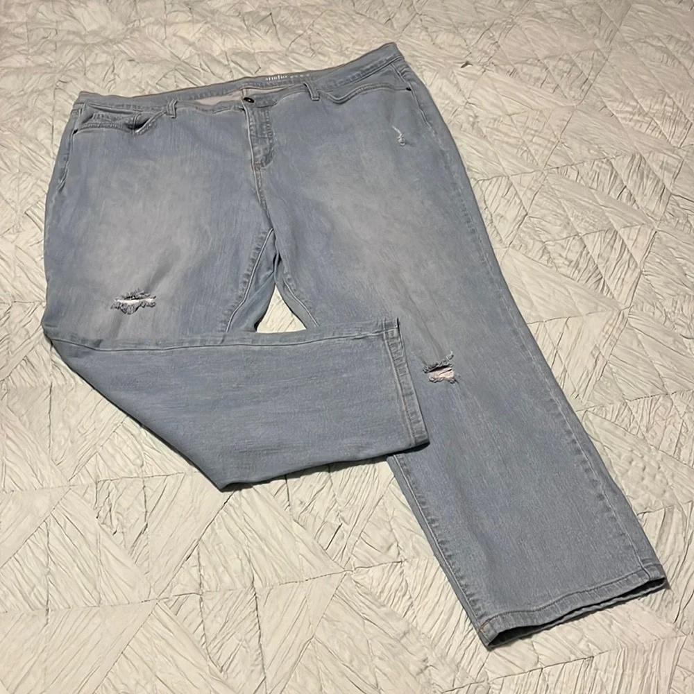 Light Wash Straight Leg Jeans w/ Destruction - Picture 1 of 9